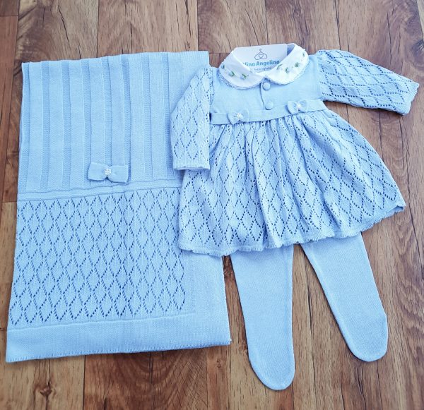 Saída de maternidade em tricot Vestido Milena