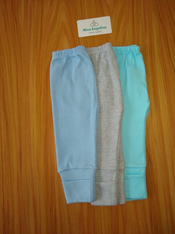 Kit calça em malha canelada com pé reversível