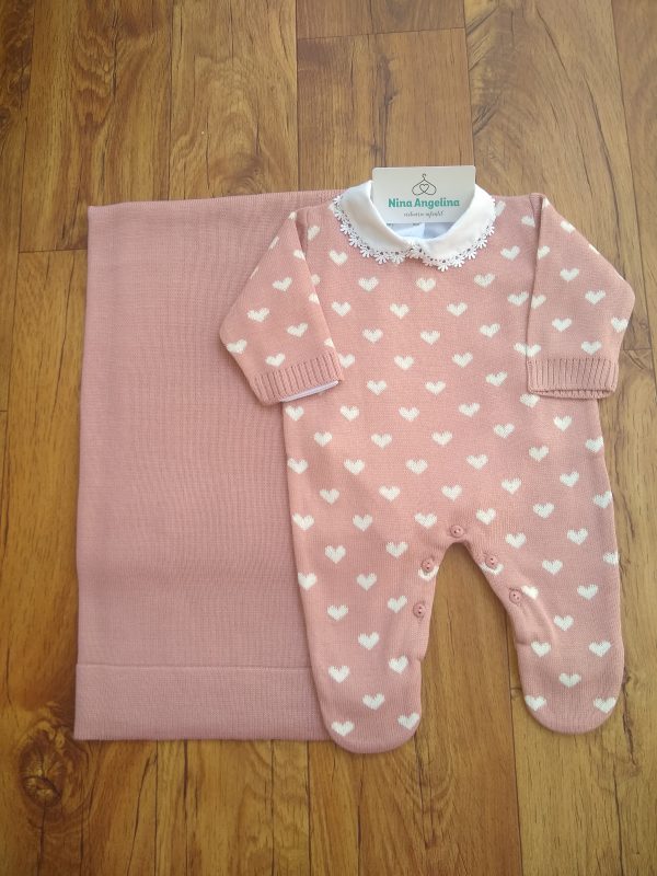 Saída de maternidade em tricot Corações