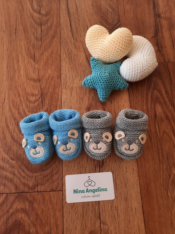 Sapatinho em Tricot Bordado Bear