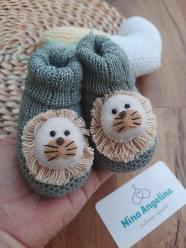 Sapatinho em Tricot Leãozinho