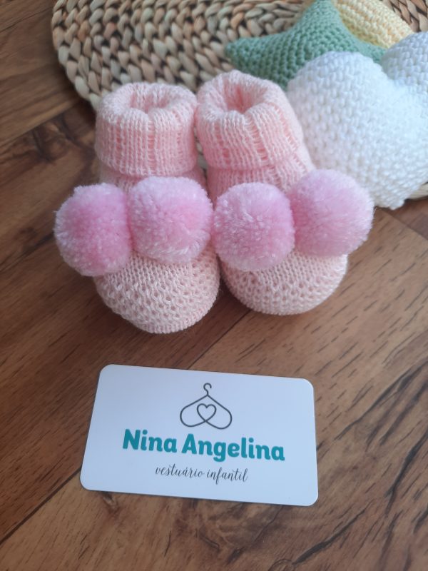 Sapatinho em Tricot Pompom